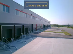 Pronájem skladu, Mikulov, 12000 m2