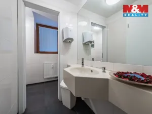 Pronájem restaurace, Praha - Žižkov, Roháčova, 616 m2