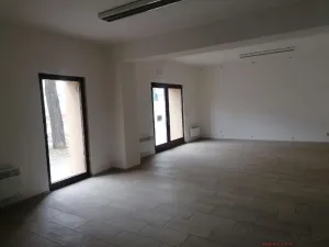 Pronájem kanceláře, Napajedla, Masarykovo náměstí, 66 m2