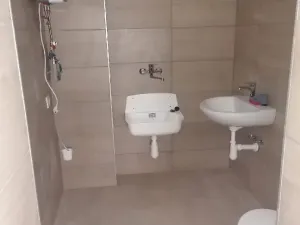 Pronájem kanceláře, Napajedla, Masarykovo náměstí, 66 m2