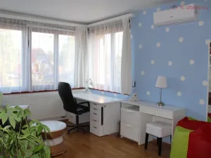 Prodej rodinného domu, Káraný, Na Betonce, 190 m2