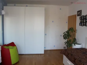 Prodej rodinného domu, Káraný, Na Betonce, 190 m2