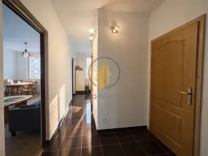 Prodej bytu 2+1, Jičín, Nám. V. Čtvrtka, 65 m2