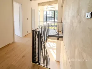 Prodej atypického bytu, Praha - Vysočany, Kolbenova, 144 m2