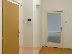 Pronájem bytu 2+1, Karviná - Nové Město, Holubova, 49 m2