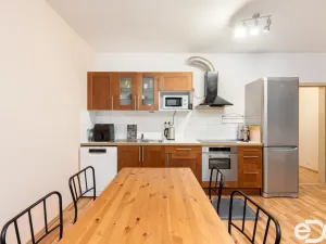 Prodej bytu 3+kk, Praha, Břežánecká, 84 m2