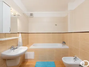 Prodej bytu 3+kk, Praha, Břežánecká, 84 m2