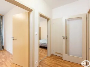 Prodej bytu 3+kk, Praha, Břežánecká, 83 m2