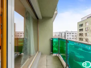 Prodej bytu 3+kk, Praha, Břežánecká, 83 m2