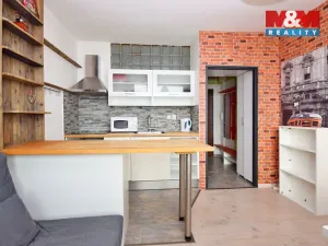 Pronájem bytu 1+1, Děčín - Děčín IX-Bynov, Kyjevská, 34 m2