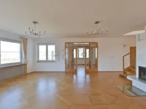 Pronájem kanceláře, Praha - Smíchov, Nový Zlíchov, 839 m2