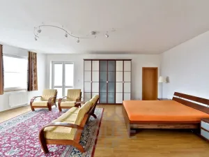 Pronájem kanceláře, Praha - Smíchov, Nový Zlíchov, 839 m2