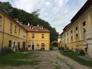 Pronájem skladu, Mladá Boleslav - Čejetičky, Vinecká, 200 m2