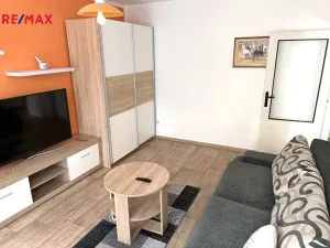 Pronájem bytu 1+1, Třebíč - Nové Dvory, Benešova, 34 m2