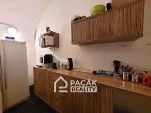 Pronájem kanceláře, Olomouc, Dolní náměstí, 10 m2