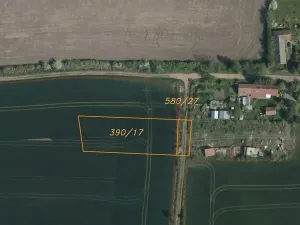 Dražba pole, Nový Bydžov, 1857 m2