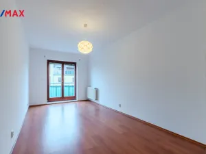 Prodej bytu 2+kk, Praha - Štěrboholy, Andersenova, 52 m2