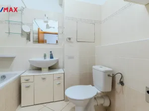 Prodej bytu 2+kk, Praha - Štěrboholy, Andersenova, 52 m2