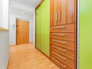 Prodej bytu 3+kk, Zlín, Voženílkova, 94 m2