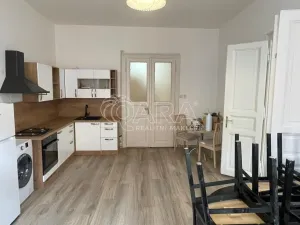 Pronájem bytu 2+kk, Praha, Legerova, 52 m2