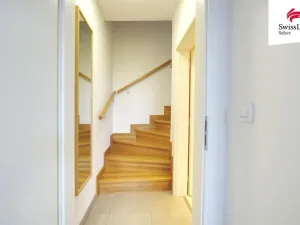 Pronájem bytu 2+kk, Praha - Hloubětín, Mezitraťová, 53 m2