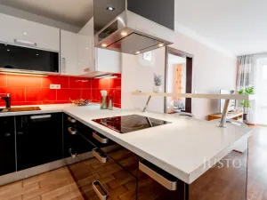 Prodej bytu 4+kk, Praha, Švejcarovo náměstí, 98 m2