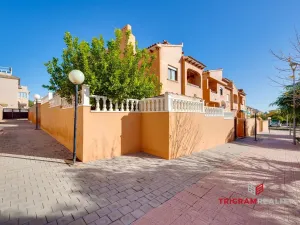 Prodej bytu 3+kk, Torrevieja, Španělsko, 60 m2