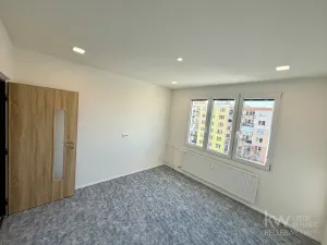 Pronájem bytu 4+1, Plzeň, Strážnická, 83 m2