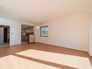 Prodej bytu 4+kk, Mořina, 106 m2