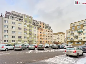 Prodej bytu 2+kk, Karlovy Vary - Bohatice, Dubová, 43 m2