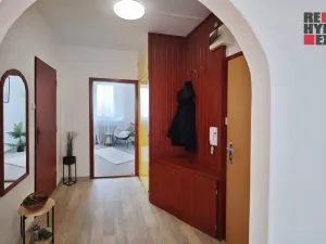Prodej bytu 2+kk, Jablonec nad Nisou, Skelná, 42 m2