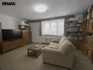 Prodej bytu 3+1, Ostrov, Luční, 78 m2