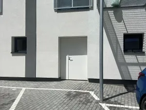 Pronájem bytu 1+kk, Lomnice, Dlouhá, 32 m2