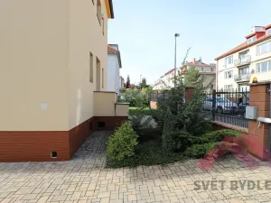 Pronájem bytu 3+kk, Praha - Michle, Na dědinách, 78 m2