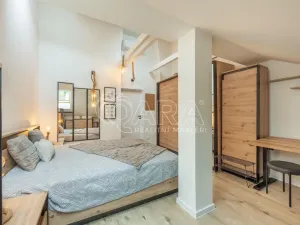 Prodej bytu 2+kk, Praha - Smíchov, Holubova, 48 m2