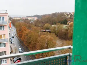 Prodej bytu 3+1, Karlovy Vary, Vítězná, 74 m2