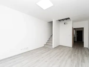 Prodej bytu 3+1, Ostrava, náměstí Antonie Bejdové, 73 m2