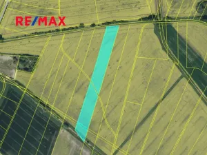 Prodej pole, Moravany, 17821 m2