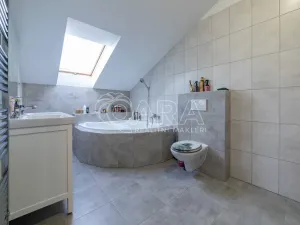 Pronájem rodinného domu, Stehelčeves, V. Poláka, 128 m2