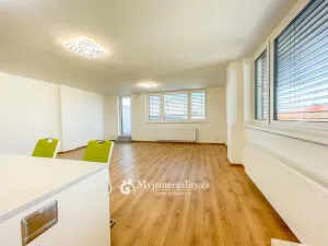 Pronájem bytu 3+kk, Znojmo, Kosmákova, 115 m2