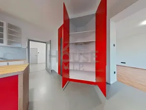 Prodej bytu 2+1, Praha - Libeň, 81 m2