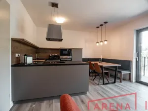 Prodej chalupy, Staré Město, 300 m2