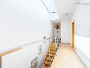 Prodej rodinného domu, Praha - Vokovice, Suttnerové, 268 m2