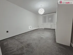 Pronájem bytu 2+1, Hoštka - Kochovice, Lužická, 59 m2