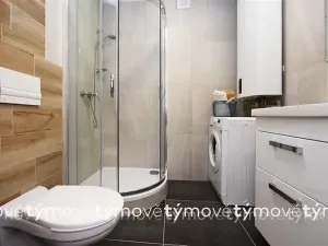 Pronájem bytu 2+kk, Pardubice, Na Hrázi, 32 m2