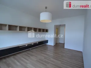 Pronájem bytu 2+1, Praha - Smíchov, U Nikolajky, 68 m2