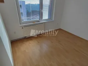 Pronájem bytu 3+1, Náměšť nad Oslavou, B. Němcové, 60 m2