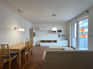 Pronájem bytu 2+kk, Brno, Mojmírovo náměstí, 73 m2