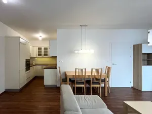 Pronájem bytu 2+kk, Brno, Mojmírovo náměstí, 73 m2