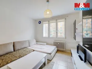 Prodej bytu 1+1, Plzeň - Skvrňany, Křimická, 36 m2